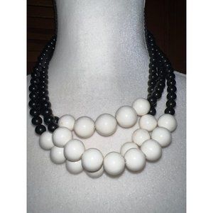 Black & White 3-Stand Necklace